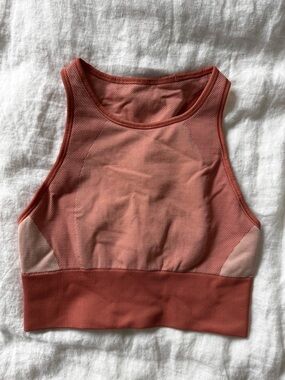 lululemon athletica High-Neck Crop Bralette - Rose Coral